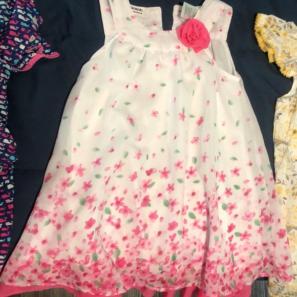 4T DRESSES GOOD CONDITION BUNDLE OF 4 DRESSES - Picture 2 of 4